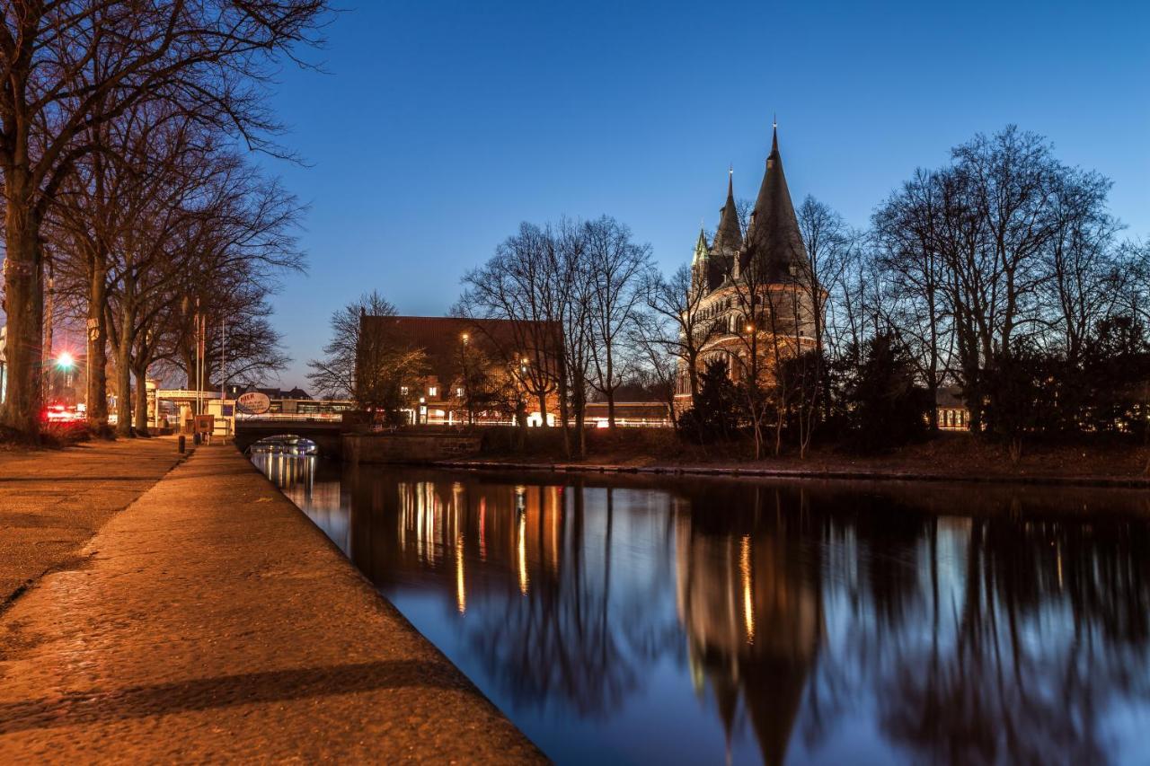 Hotel Die Reederin Lubeck Exterior photo